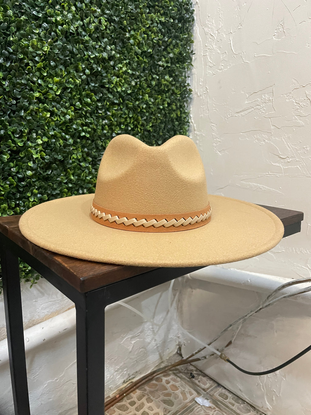 Light brown braid Hat